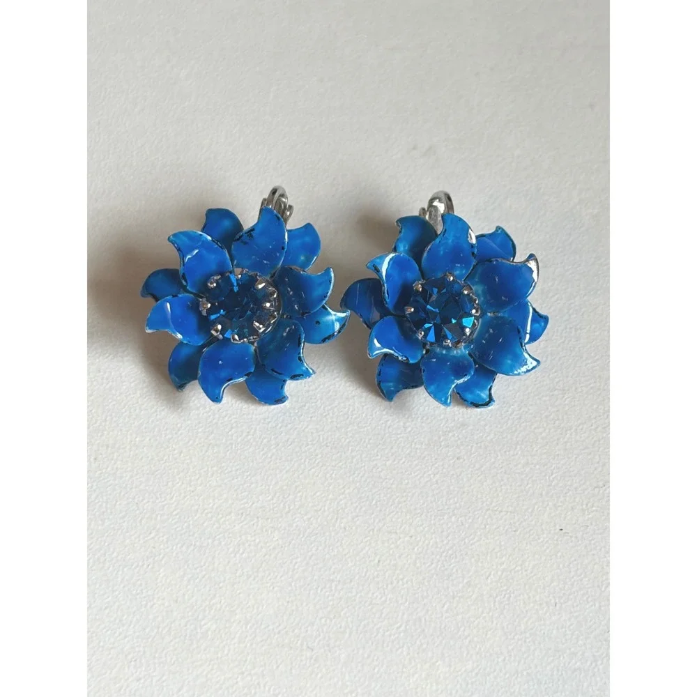 Vintage Coro Blue Enamel Flower Clip On Earrings Crystal‎ Rhinestone Mid Century